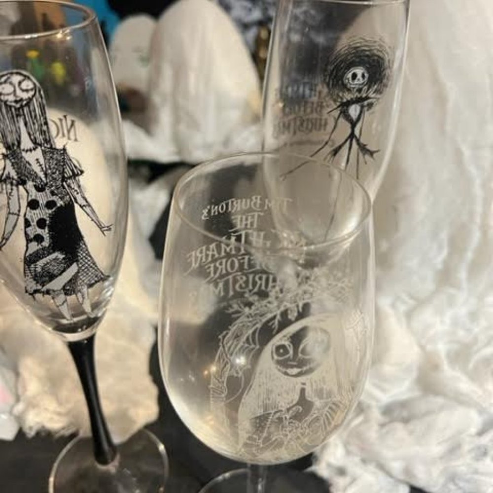 Nightmare Before Christmas Wine Glasses